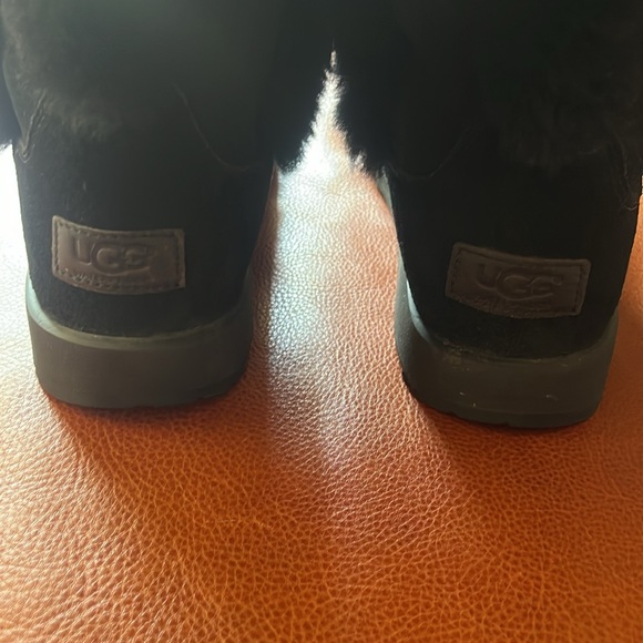 UGG Women’s Sunburst Talk Boots Size 8 - Picture 6 of 11